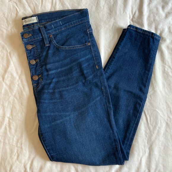 Madewell Denim - Madewell EUC 9" Mid-Rise Skinny Jeans in Hayes Wash: Button-Front Edition 30P